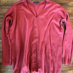 Rust V Neck Sweater - women’s small